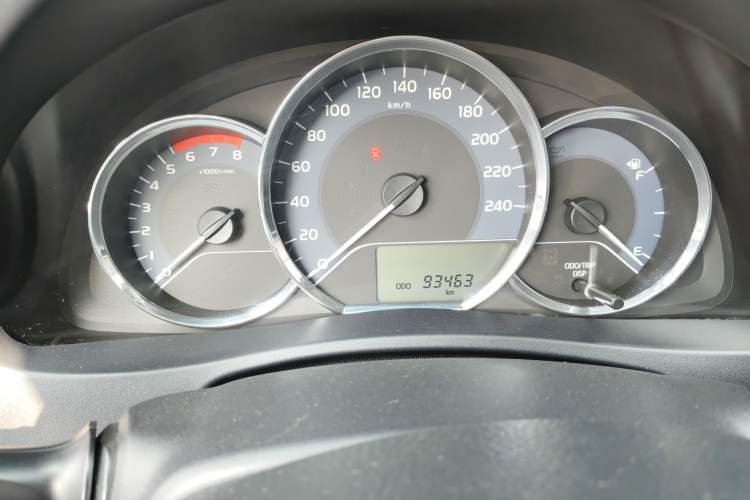 Used Toyota Levin 2017 Revised 185T CVT Elite Edition China V Standard Odometer Close Up