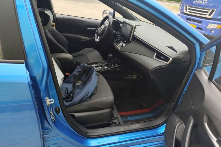 Used Toyota Levin 2021 185T CVT Luxury Edition Right Front Seat