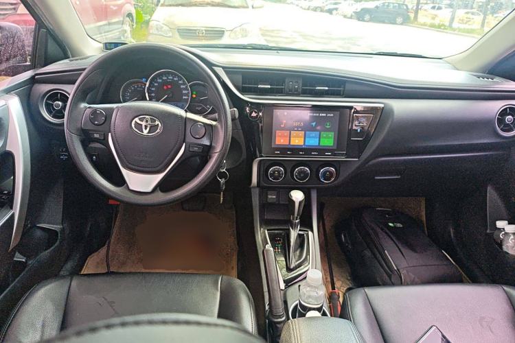 Used Toyota Levin 2017 Revised 185T CVT Elite Edition China V Standard Center Console