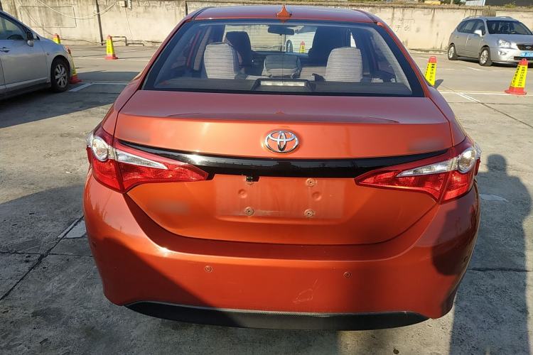 Used Toyota Levin 2015 1.6G CVT Orange Limited Edition Rear