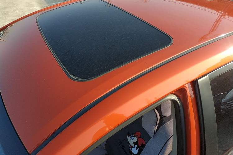 Used Toyota Levin 2015 1.6G CVT Orange Limited Edition Roof