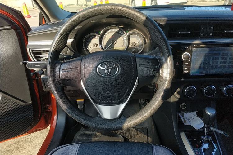 Used Toyota Levin 2015 1.6G CVT Orange Limited Edition Steering Wheel