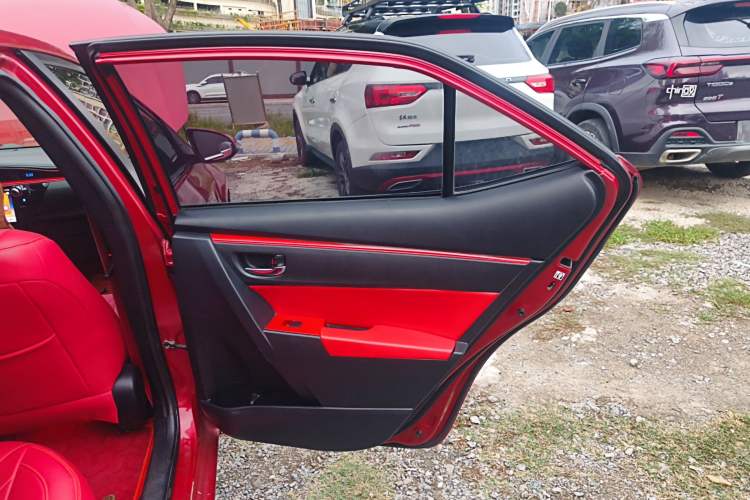 Used Toyota Levin 2014 1.6G Manual Elite Edition Right Rear Door Interior