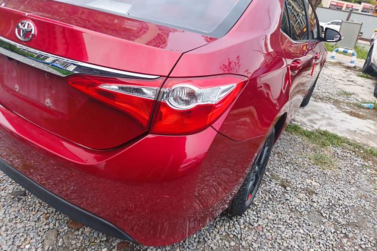 Used Toyota Levin 2014 1.6G Manual Elite Edition Right Rear Taillight