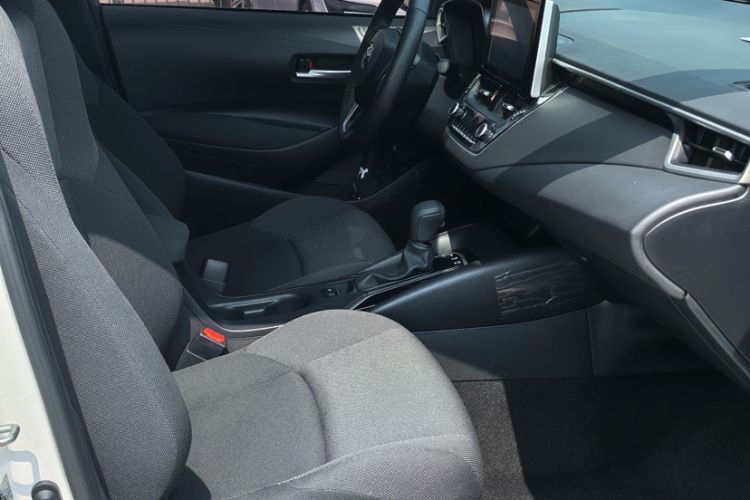 Used Toyota Levin 2023 185T CVT Luxury Edition Interior 2