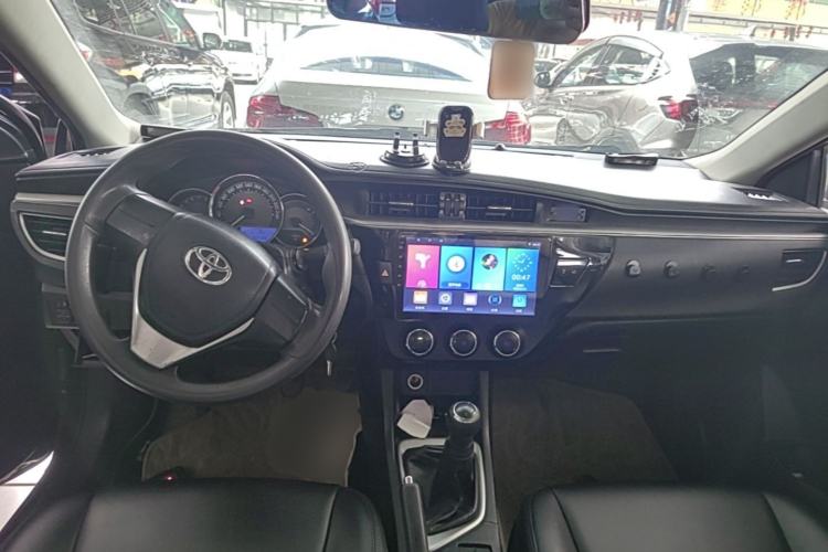 Used Toyota Levin 2014 1.6G Manual Elite Edition Center Console