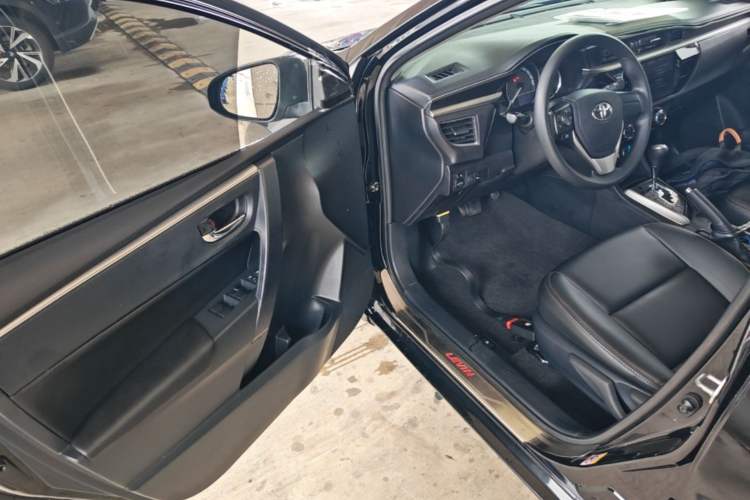 Used Toyota Levin 2014 1.6G CVT Elite Edition Driver Seat