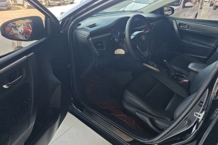 Used Toyota Levin 2014 1.6G CVT Elite Edition Driver Seat
