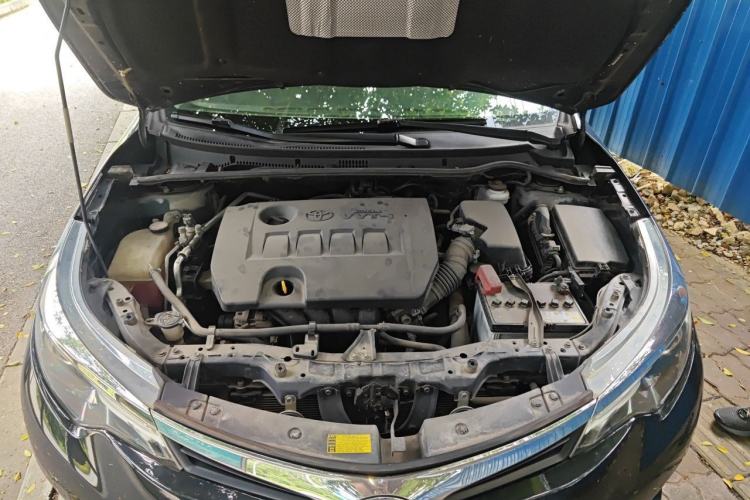 Used Toyota Levin 2014 1.6G CVT Elite Edition Engine Bay