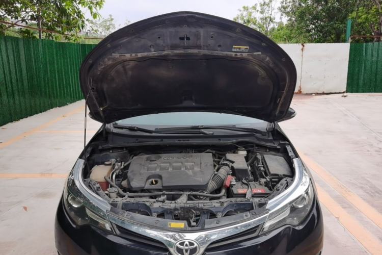 Used Toyota Levin 2014 1.6G CVT Elite Edition Engine Bay