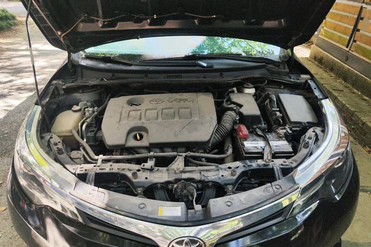 Used Toyota Levin 2014 1.6G Manual Elite Edition Engine Bay