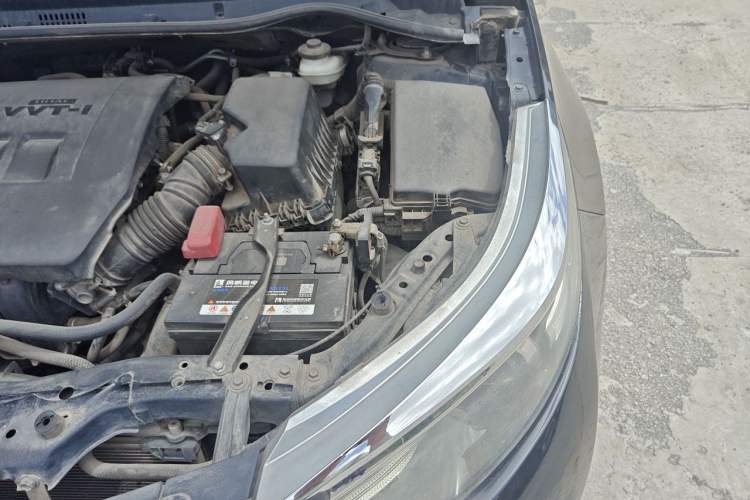 Used Toyota Levin 2014 1.6G CVT Elite Edition Engine Bay Left
