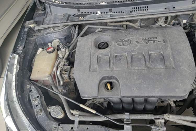 Used Toyota Levin 2014 1.6G Manual Elite Edition Engine Bay Right