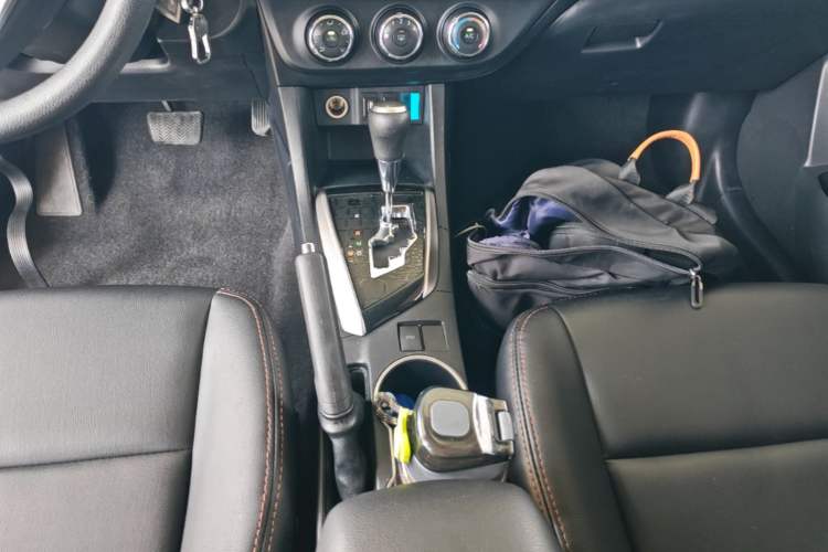 Used Toyota Levin 2014 1.6G CVT Elite Edition Gear Lever