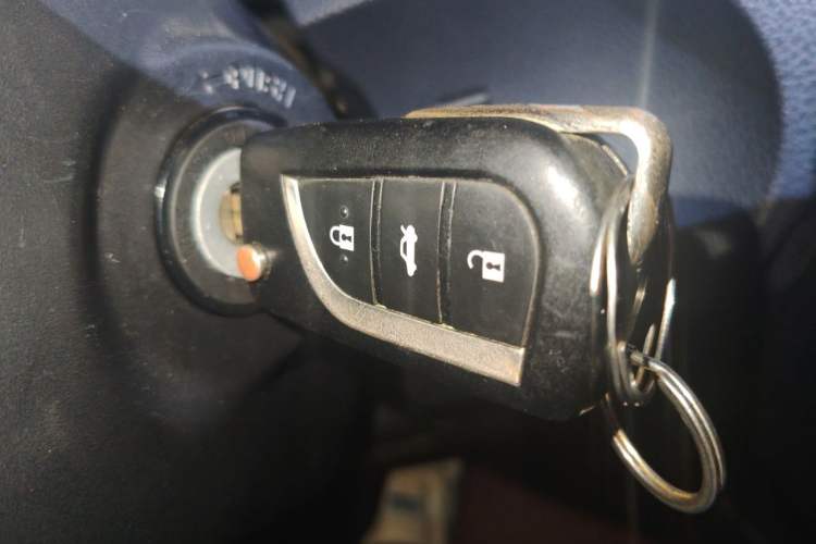 Used Toyota Levin 2014 1.6G CVT Elite Edition Interior 1