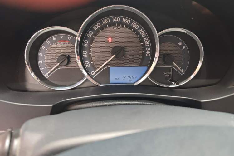 Used Toyota Levin 2014 1.6G CVT Elite Edition Odometer Close Up