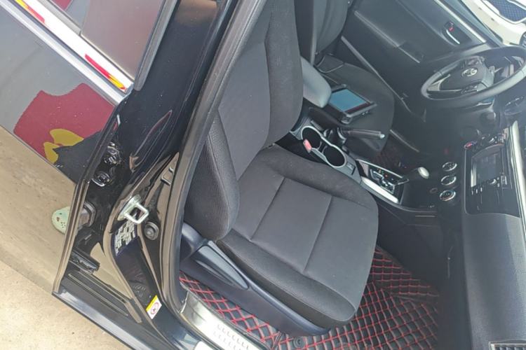 Used Toyota Levin 2014 1.8 GS CVT Elite Edition Right Front Seat