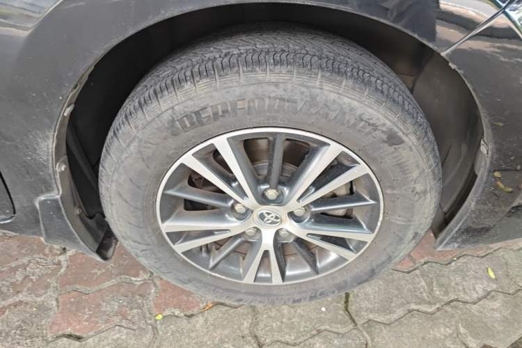 Used Toyota Levin 2014 1.6G CVT Elite Edition Right Front Wheel Hub