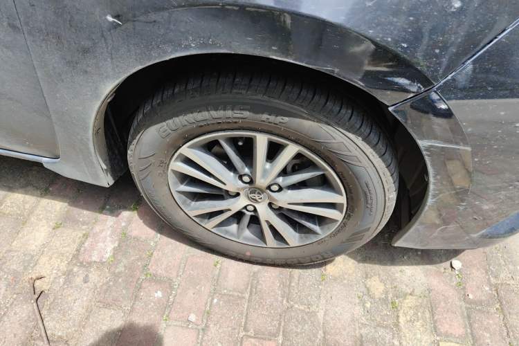 Used Toyota Levin 2014 1.6G CVT Elite Edition Right Front Wheel Hub