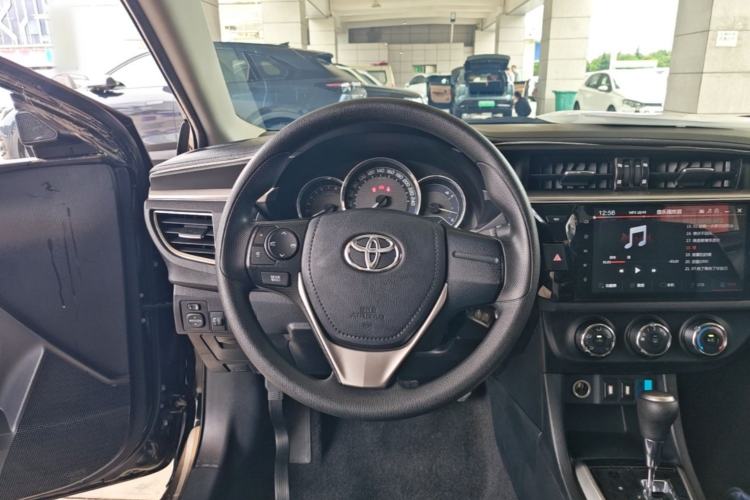 Used Toyota Levin 2014 1.6G CVT Elite Edition Steering Wheel