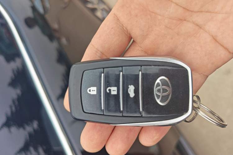 Used Toyota Levin 2014 1.8 GS CVT Elite Edition Vehicle Key