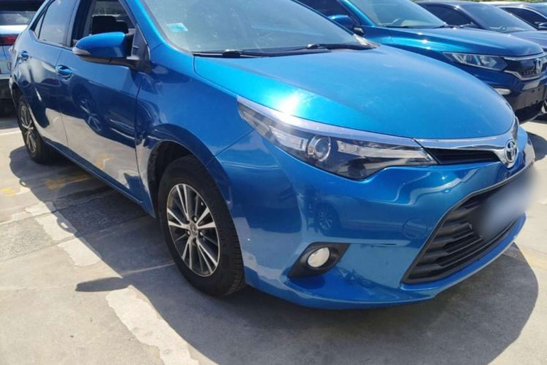 Used Toyota Levin 2014 1.6G-L CVT Leading Edition Front Right 45 Deg