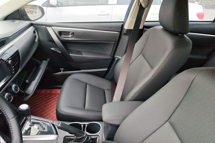 Used Toyota Levin 2014 1.8 GS CVT Elite Edition Interior 2