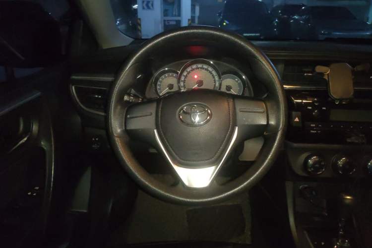 Used Toyota Levin 2014 1.6G CVT Elite Edition Steering Wheel