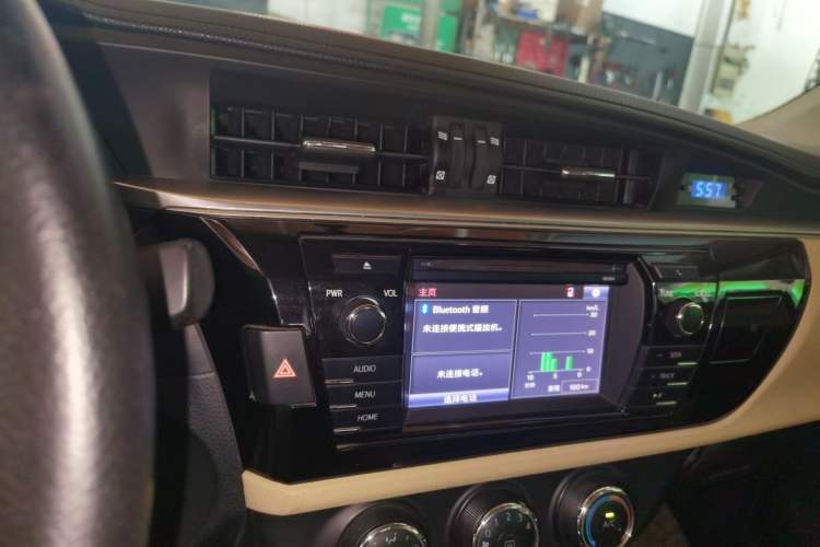 Used Toyota Levin 2014 1.8 GS CVT Elite Edition Audio And AC Panel