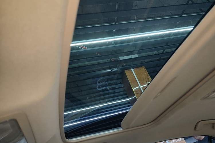 Used Toyota Levin 2014 1.6G CVT Elite Edition Headliner