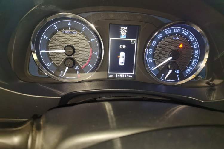 Used Toyota Levin 2014 1.8 GS CVT Elite Edition Odometer Close Up