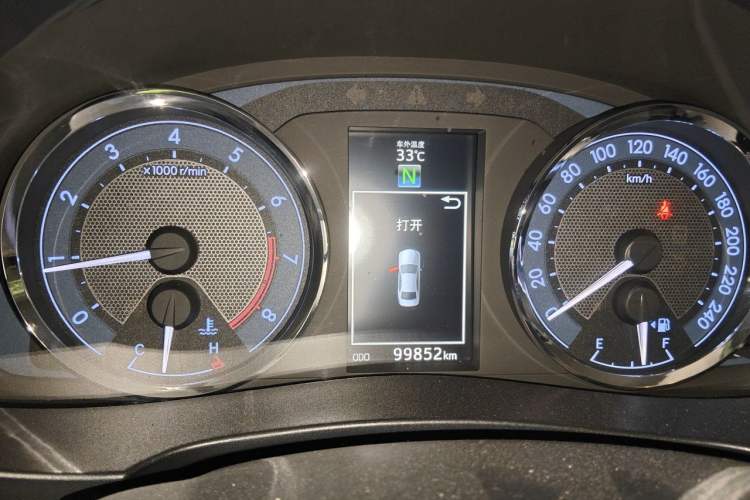 Used Toyota Levin 2014 1.8 GS CVT Elite Edition Odometer Close Up