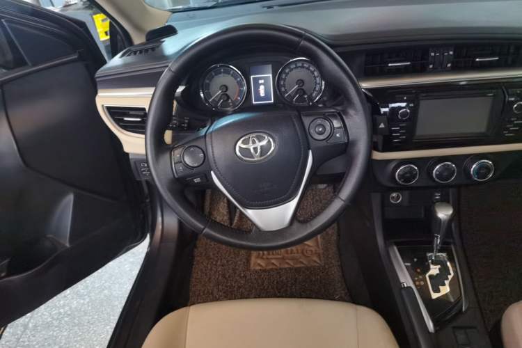 Used Toyota Levin 2014 1.8 GS CVT Elite Edition Steering Wheel