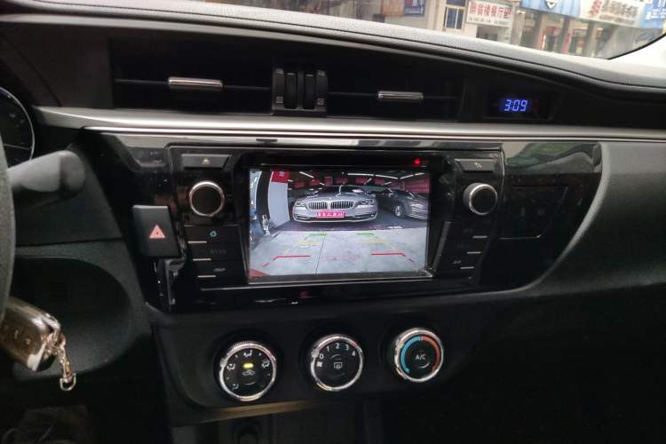 Used Toyota Levin 2014 1.6G CVT Elite Edition Audio And AC Panel