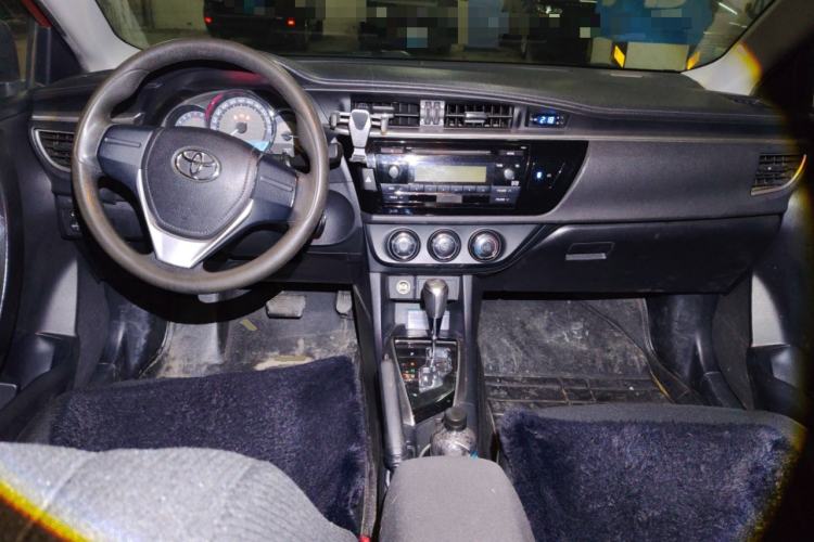 Used Toyota Levin 2014 1.6G CVT Elite Edition Center Console