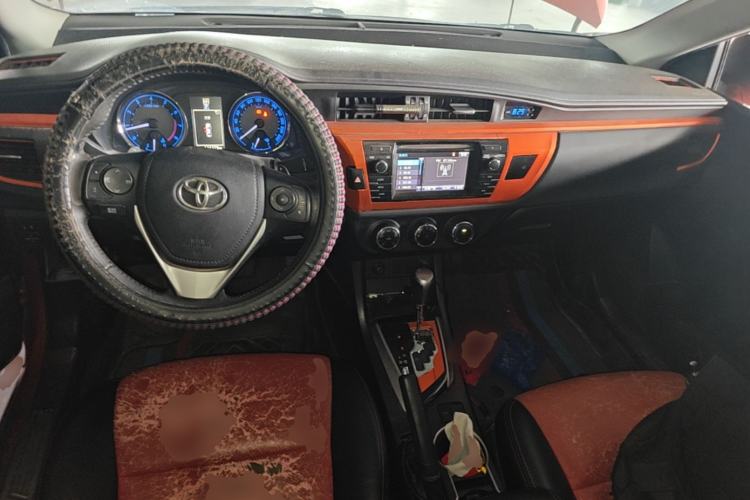 Used Toyota Levin 2014 1.8 GS CVT Elite Edition Center Console