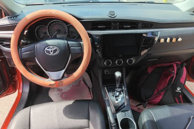 Used Toyota Levin 2014 1.6G CVT Elite Edition Center Console