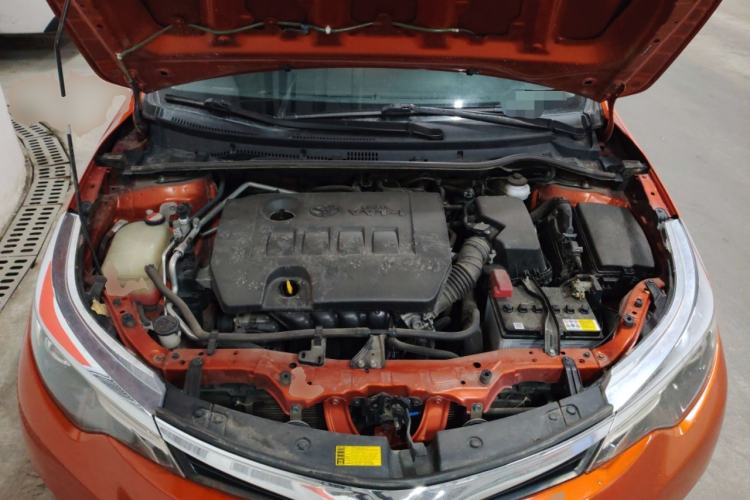 Used Toyota Levin 2014 1.6G CVT Elite Edition Engine Bay