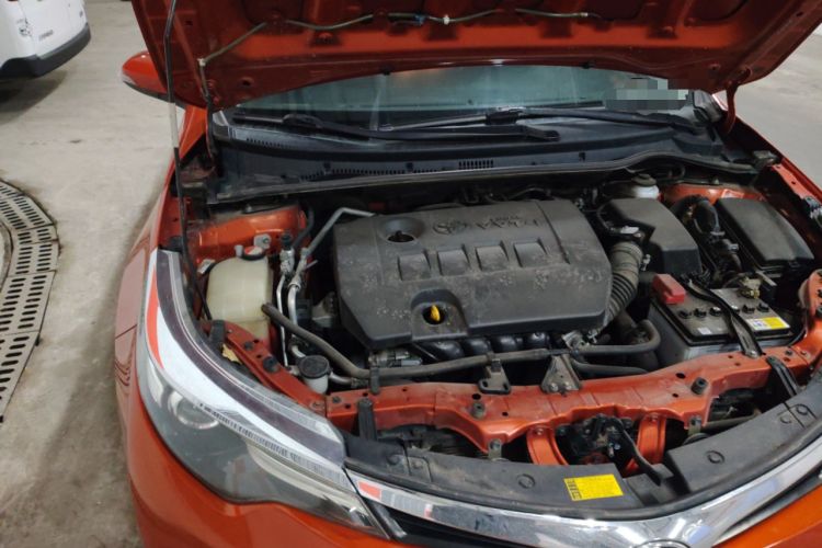 Used Toyota Levin 2014 1.6G CVT Elite Edition Engine Bay Right