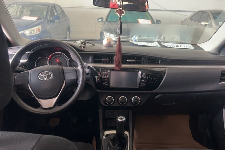 Used Toyota Levin 2014 1.6G Manual Elite Edition Interior 3