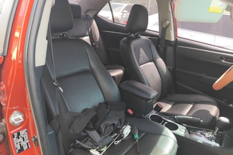 Used Toyota Levin 2014 1.6G CVT Elite Edition Right Front Seat