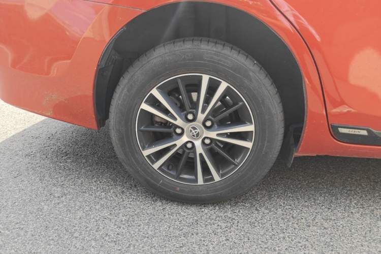 Used Toyota Levin 2014 1.6G CVT Elite Edition Right Rear Wheel Hub