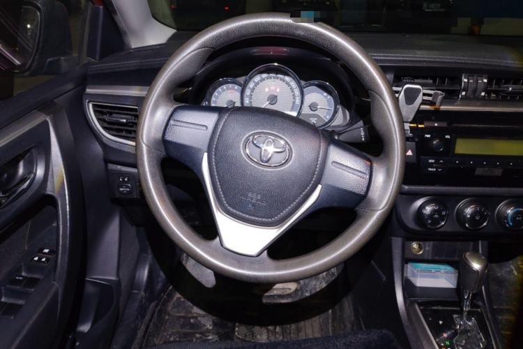 Used Toyota Levin 2014 1.6G CVT Elite Edition Steering Wheel