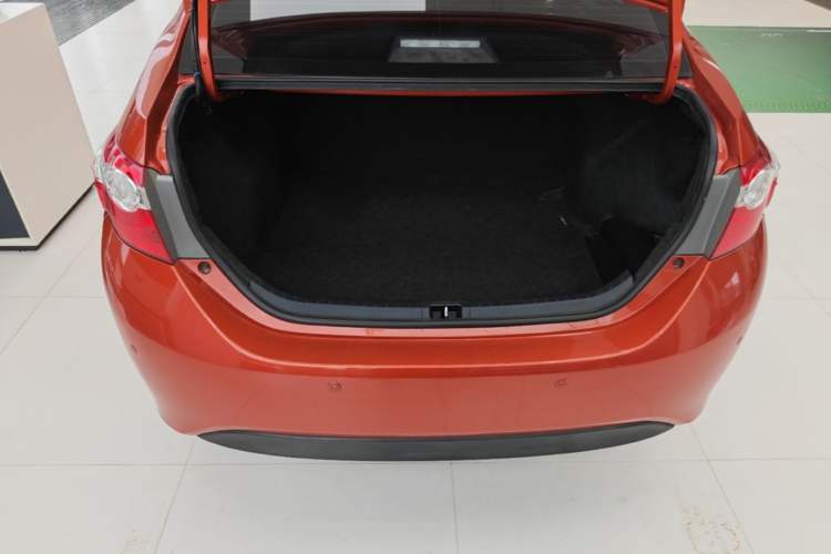Used Toyota Levin 2014 1.6G CVT Elite Edition Trunk