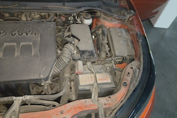 Used Toyota Levin 2014 1.6G CVT Elite Edition Engine Bay Left