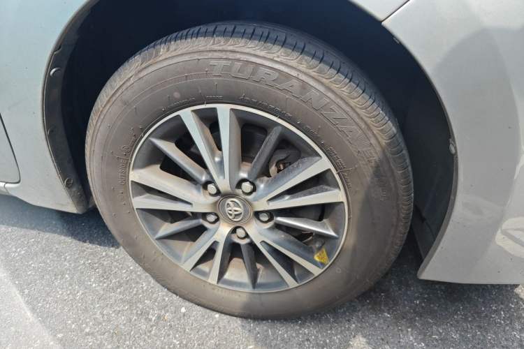 Used Toyota Levin 2014 1.6G CVT Elite Edition Right Front Wheel Hub