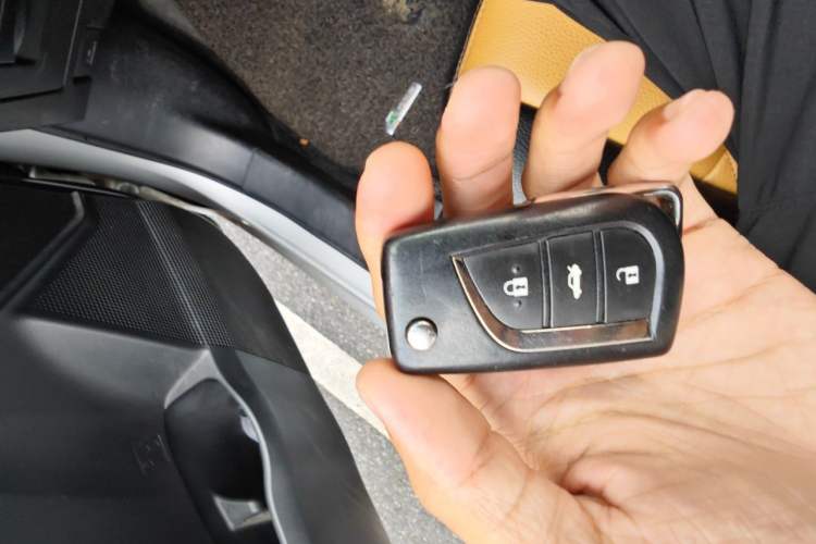 Used Toyota Levin 2014 1.6G CVT Elite Edition Vehicle Key