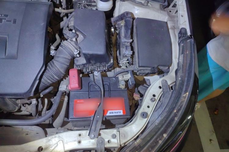 Used Toyota Levin 2014 1.6G CVT Elite Edition Engine Bay Left