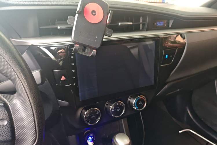 Used Toyota Levin 2014 1.6G CVT Elite Edition Audio And AC Panel