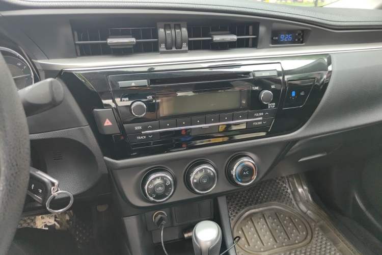 Used Toyota Levin 2014 1.6G CVT Elite Edition Audio And AC Panel